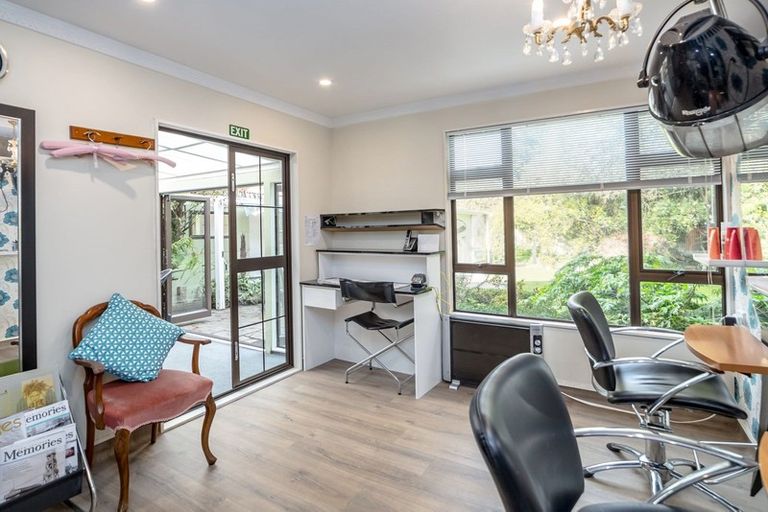 Photo of property in 153 West Street, Greytown, 5712