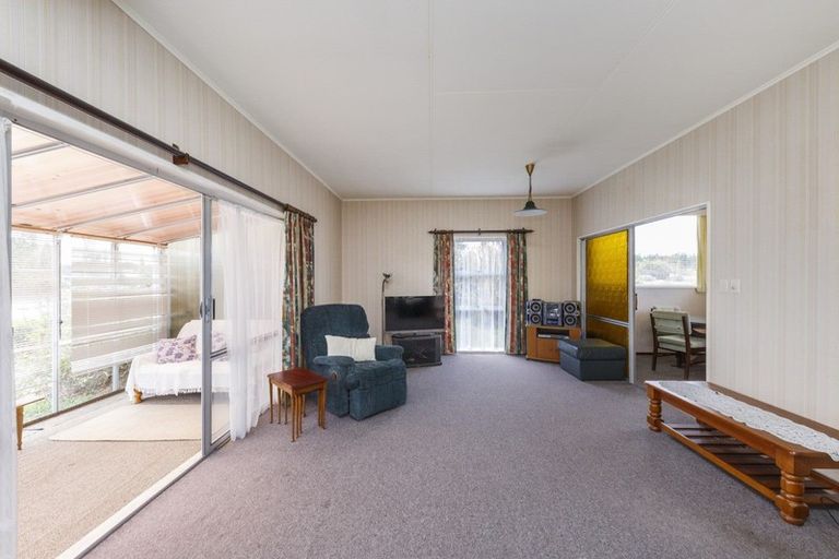 Photo of property in 14 Suffolk Crescent, Feilding, 4702