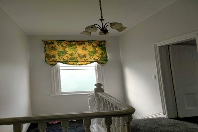 Photo of property in 120 Tinakori Road, Thorndon, Wellington, 6011