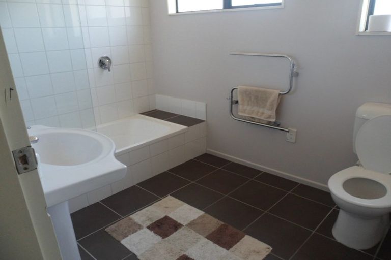 Photo of property in 264 Manly Street, Paraparaumu Beach, Paraparaumu, 5032