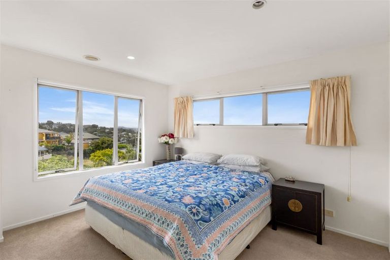 Photo of property in 3 Mariners View Road, Beach Haven, Auckland, 0626