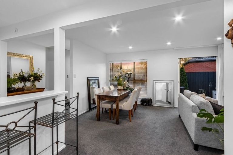 Photo of property in 2/93 Beckford Road, Opawa, Christchurch, 8023