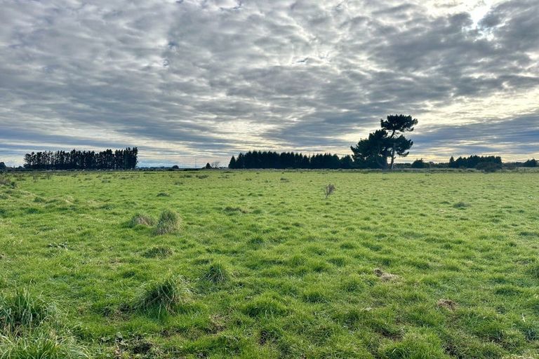 Photo of property in 1 Dunns Road, Otatara, Invercargill, 9879