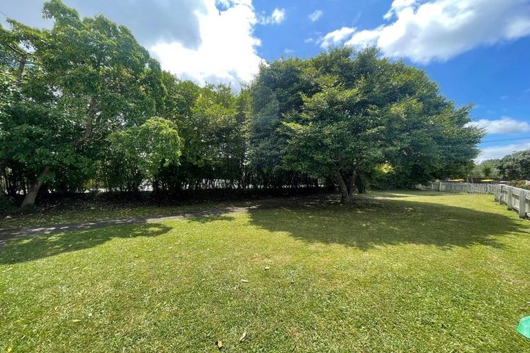 Photo of property in 1/50 Tawa Crescent, Manurewa, Auckland, 2102