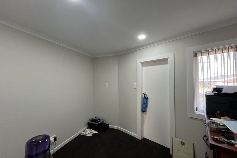 Photo of property in 12 Paterson Street, Grasmere, Invercargill, 9810