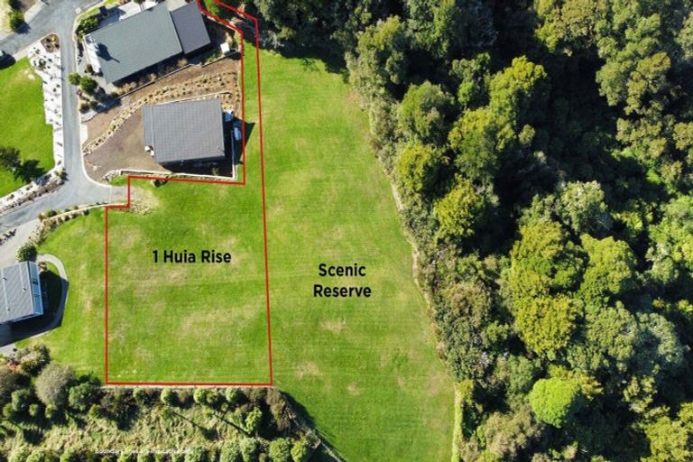 Photo of property in 1 Huia Rise, Ohakune, 4625