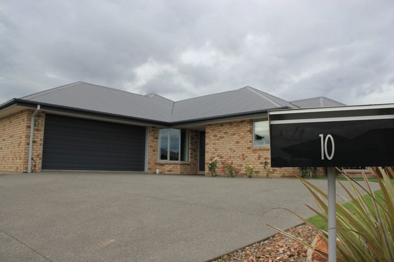Photo of property in 10 Fairfield Way, Rolleston, 7614