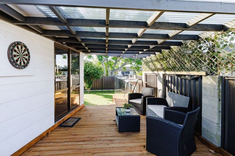 Photo of property in 3 Ryan Crescent, Greenmeadows, Napier, 4112