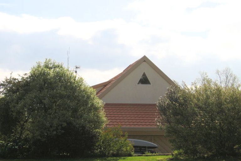 Photo of property in 68 Carlton Street, Bellevue, Tauranga, 3110