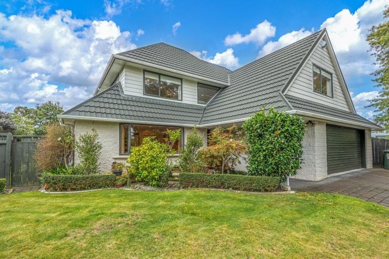 Photo of property in 87 Pahiatua Street, Hokowhitu, Palmerston North, 4410