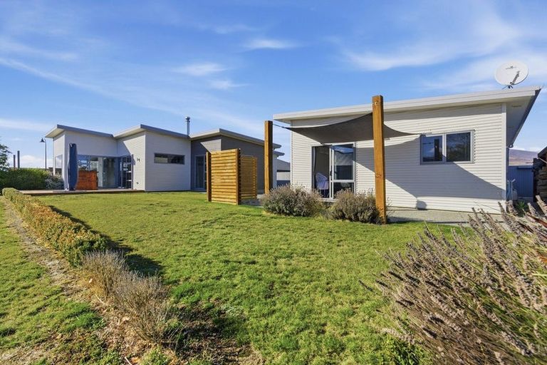Photo of property in 12 Grandvue Drive, Twizel, 7901
