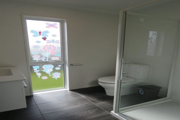 Photo of property in 11 George Square West, Wigram, Christchurch, 8025