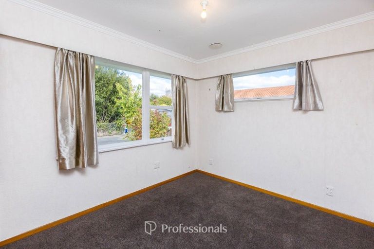 Photo of property in 61 Kashmir Avenue, Clouston Park, Upper Hutt, 5018
