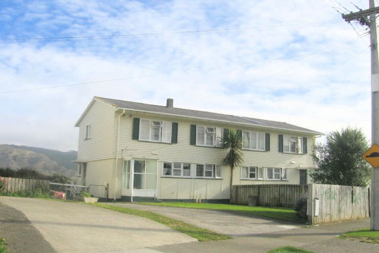 Photo of property in 78- 80 Gear Terrace, Ranui, Porirua, 5024