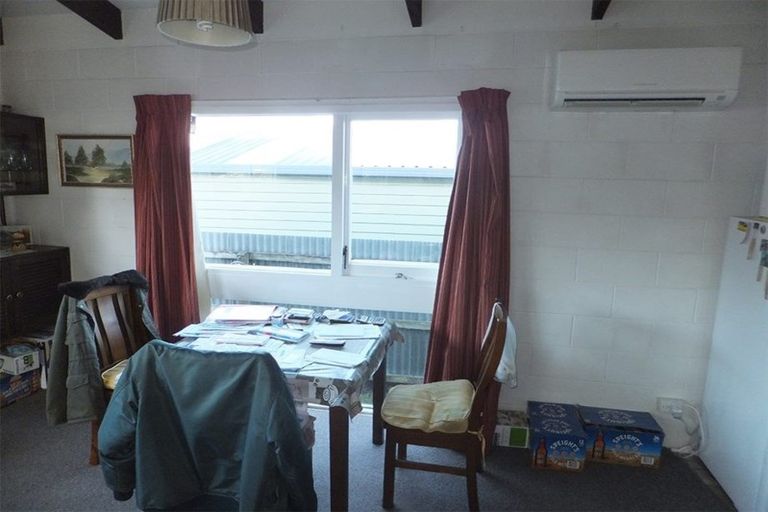 Photo of property in 8/23 Frederick Street, Waltham, Christchurch, 8011