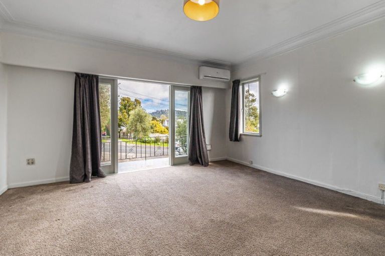 Photo of property in 21 Routley Drive, Glen Eden, Auckland, 0602