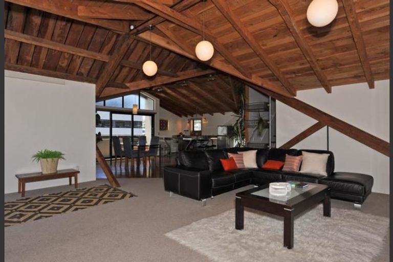 Photo of property in 59u7 Cambridge Terrace, Te Aro, Wellington, 6011