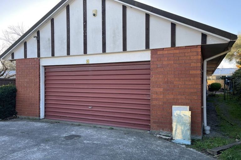 Photo of property in 233 Waimairi Road, Ilam, Christchurch, 8041
