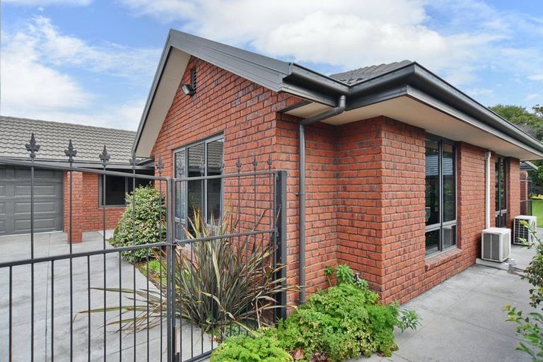 Photo of property in 22 Baltimore Green, Shirley, Christchurch, 8061