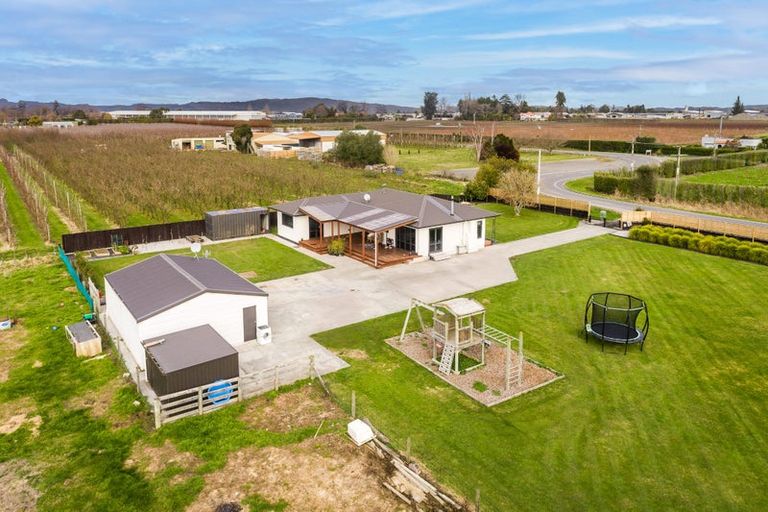 Photo of property in 64 Thompson Road, Twyford, Hastings, 4175