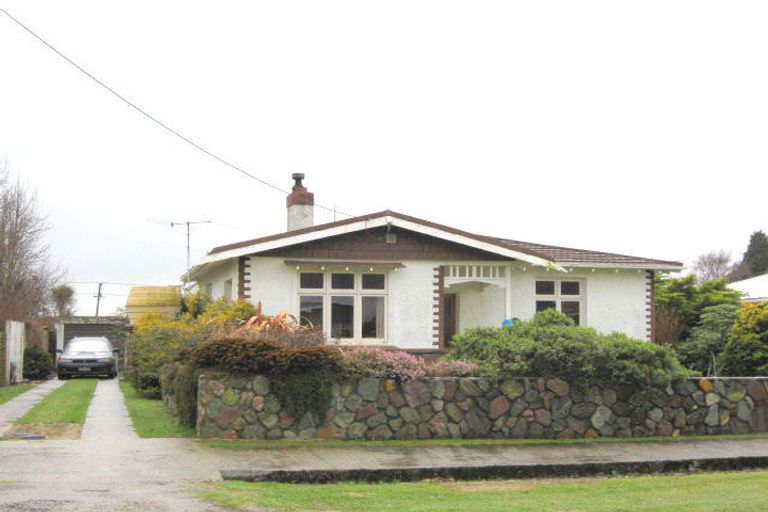 Photo of property in 33 Morton Street, Edendale, 9825