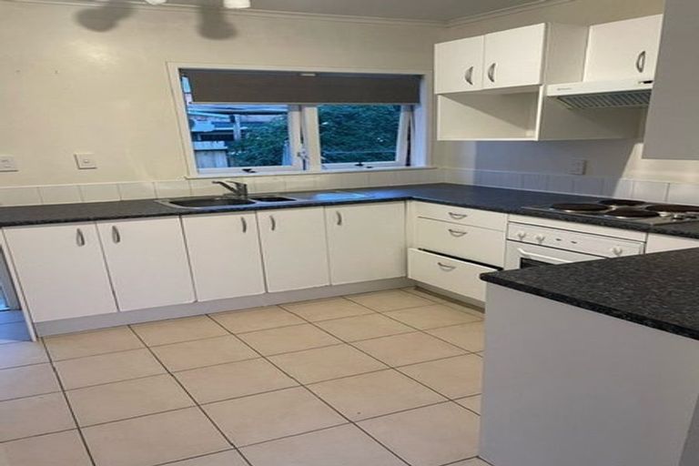 Photo of property in 3/22 Inverness Road, Browns Bay, Auckland, 0630