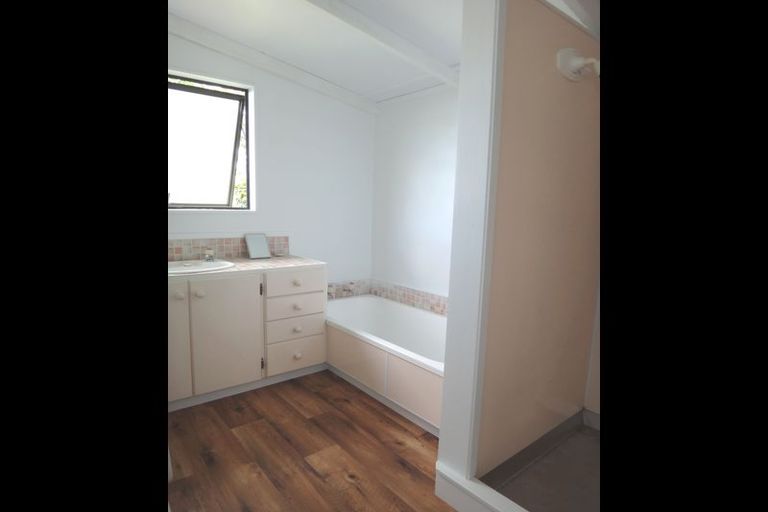 Photo of property in 150 Spa Road, Taupo, 3330