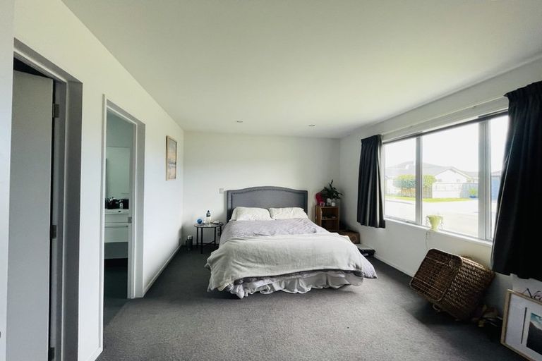 Photo of property in 10 Peak Crescent, Kaiapoi, 7630