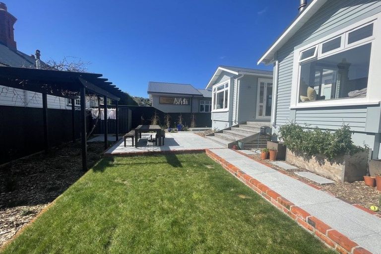 Photo of property in 5 Travancore Street, Island Bay, Wellington, 6023