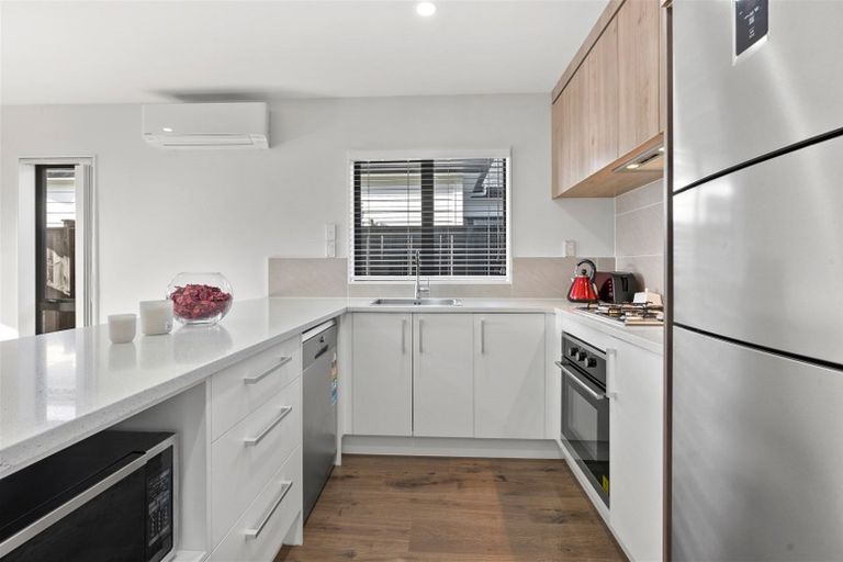 Photo of property in 8 Silver Beech Street, Takanini, 2110