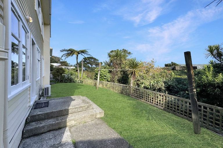 Photo of property in 67 Pembroke Road, Northland, Wellington, 6012