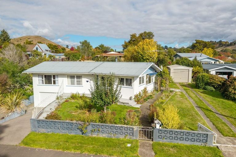 Photo of property in 10 Hunt Terrace, Wakefield, 7025