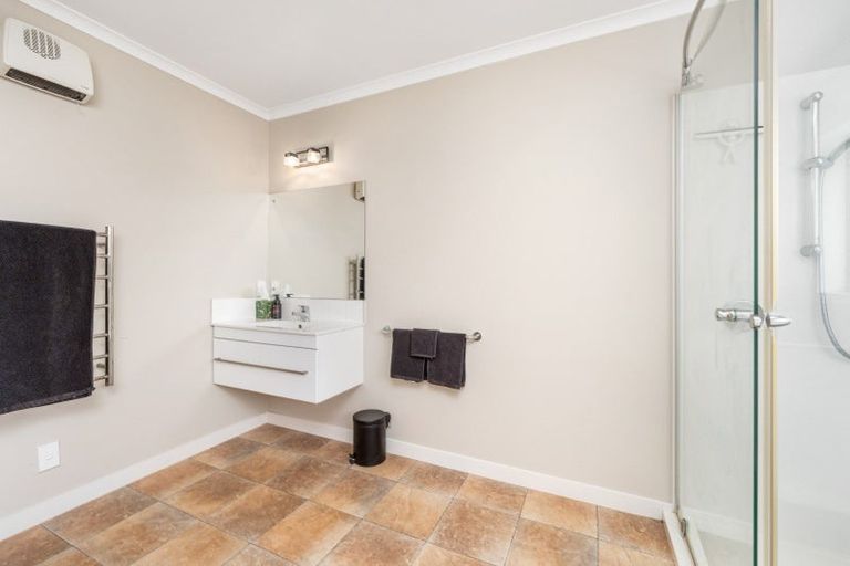 Photo of property in 32 Ursula Drive, Feilding, 4702