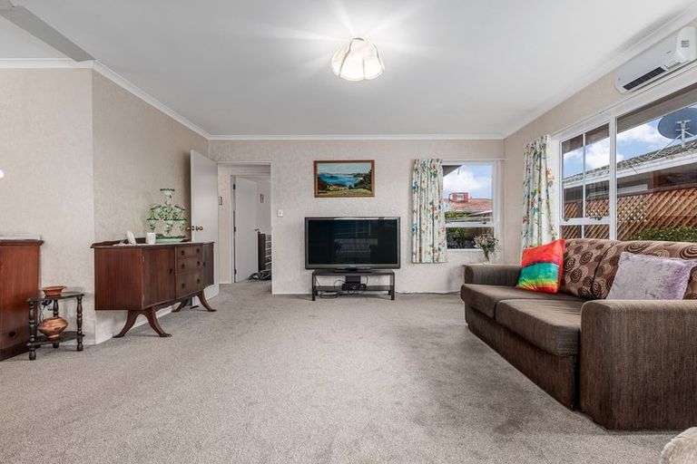 Photo of property in 25a Trafalgar Street, Levin, 5510