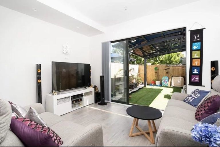 Photo of property in 4/46 Te Kanawa Crescent, Henderson, Auckland, 0610