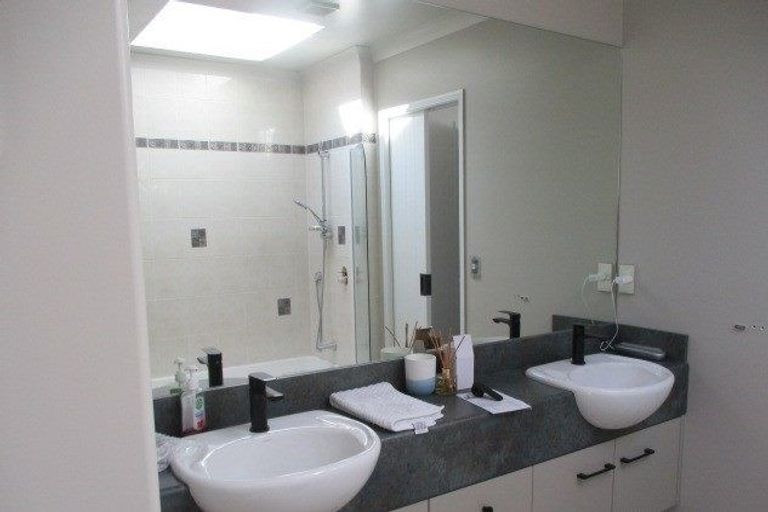 Photo of property in 5/1328 Pukuatua Street, Rotorua, 3010