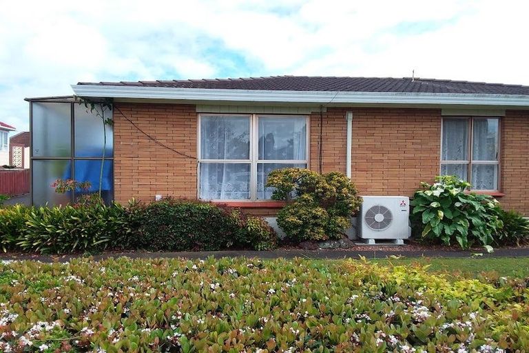 Photo of property in 1/60 Birdwood Avenue, Papatoetoe, Auckland, 2025