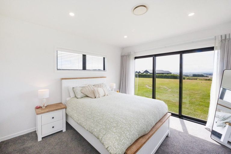 Photo of property in 2 Mataki Lane, Halcombe, 4779