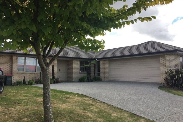 Photo of property in 13 Mccauley Street, Rolleston, 7614