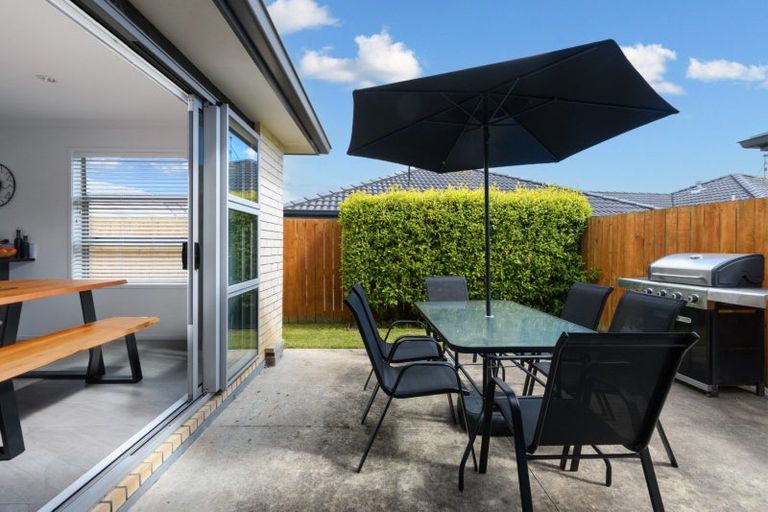 Photo of property in 36 Landing Drive, Pyes Pa, Tauranga, 3112