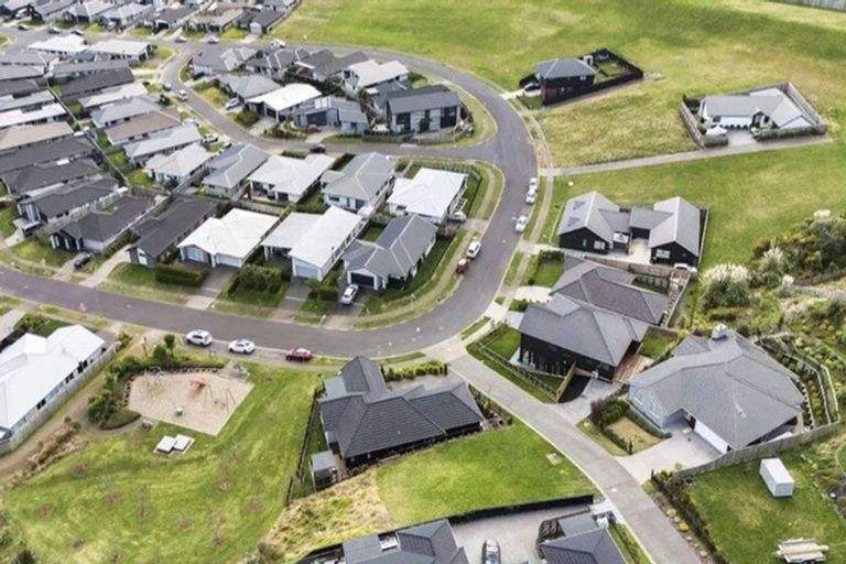 Photo of property in 4 Kissling Terrace, Pyes Pa, Tauranga, 3112