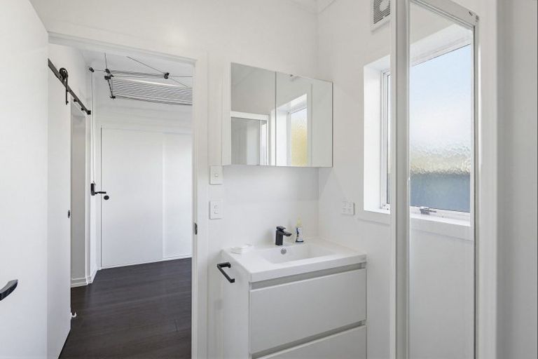 Photo of property in 38 Princes Street, Levin, 5510