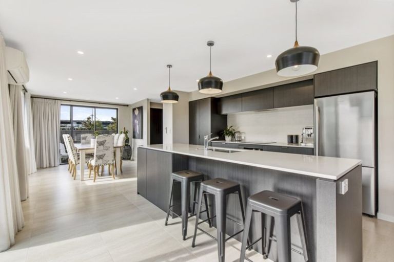 Photo of property in 6 Franks Way, Papamoa Beach, Papamoa, 3118