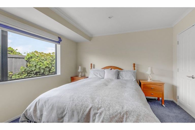 Photo of property in 4 Annaby Drive, Northwood, Christchurch, 8051