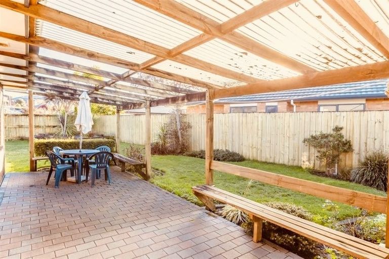 Photo of property in 14 Farnborough Drive, Nawton, Hamilton, 3200