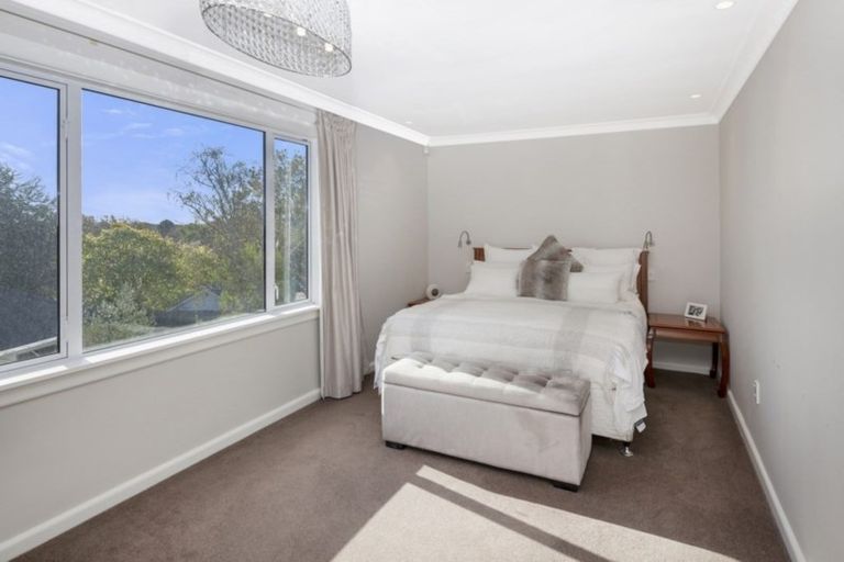 Photo of property in 13 Crichton Terrace, Cashmere, Christchurch, 8022