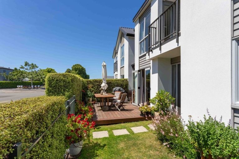 Photo of property in 6 Albion Lane, Hillmorton, Christchurch, 8024