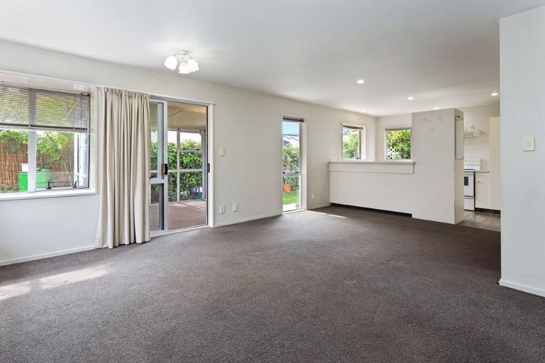Photo of property in 2/31 Nancy Avenue, Mairehau, Christchurch, 8052