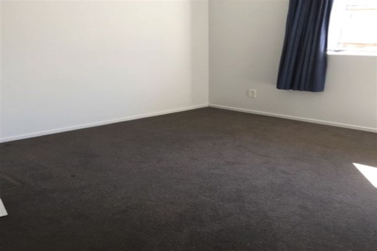 Photo of property in 9a Princess Maria Place, Massey, Auckland, 0614