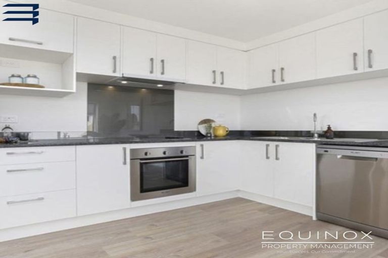 Photo of property in 124 Joseph Street, Flat Bush, Auckland, 2019